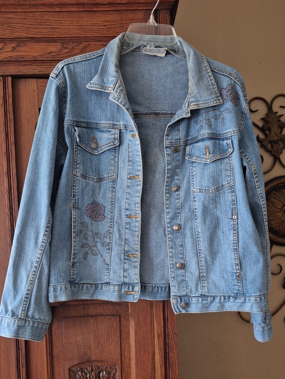Day Breeze Embroidered Denim Jacket